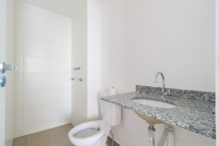 Banheiro de kitnet/studio à venda com 1 quarto, 26m² em Belenzinho, São Paulo