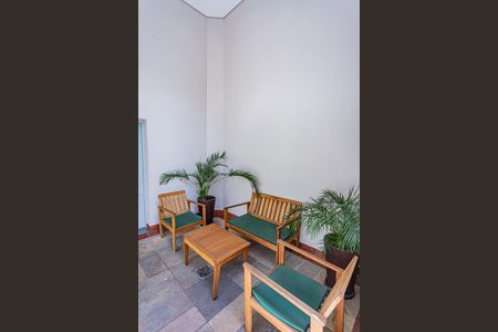 Apartamento para alugar com 100m², 4 quartos e 2 vagasHall de entrada