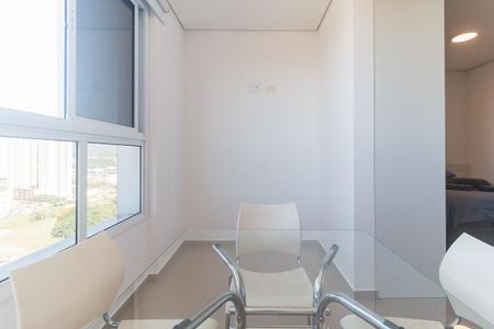 Studio para alugar com 40m², 1 quarto e 1 vaga Studio para alugar com 40m², 1 quarto e 1 vagaVaranda