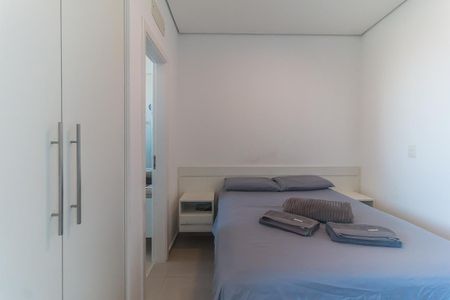 Studio para alugar com 40m², 1 quarto e 1 vaga Studio para alugar com 40m², 1 quarto e 1 vagaQuarto