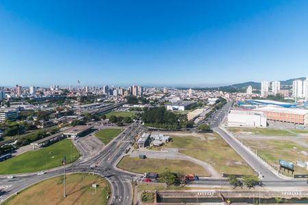 Studio para alugar com 40m², 1 quarto e 1 vaga Studio para alugar com 40m², 1 quarto e 1 vagaVista da Varanda