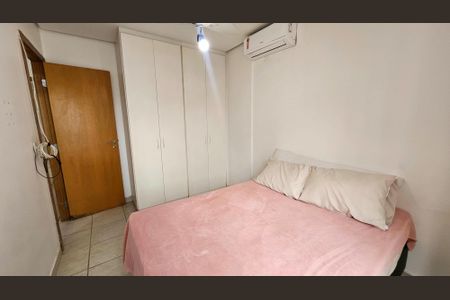 Apartamento para alugar com 130m², 3 quartos e 2 vagasQuarto 2