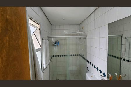 Apartamento para alugar com 130m², 3 quartos e 2 vagasBanheiro do Quarto 1