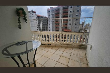 Apartamento para alugar com 3 quartos, 130m² em Setor Bueno, Goiânia