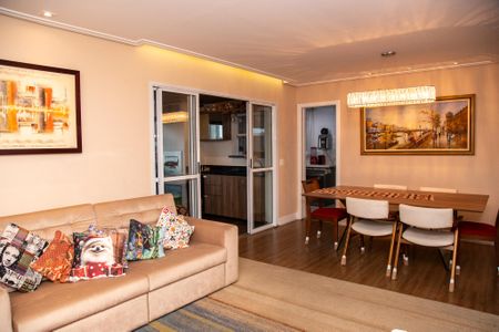 Apartamento à venda com 105m², 3 quartos e 2 vagasSala