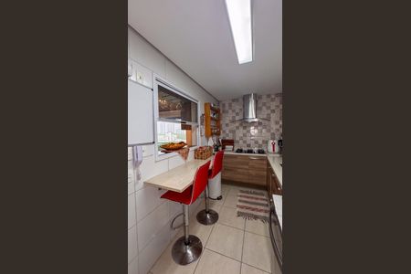 Apartamento à venda com 105m², 3 quartos e 2 vagasCozinha