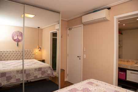 Apartamento à venda com 105m², 3 quartos e 2 vagasQuarto Suíte