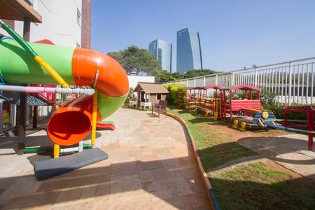 Apartamento à venda com 105m², 3 quartos e 2 vagasPlayground