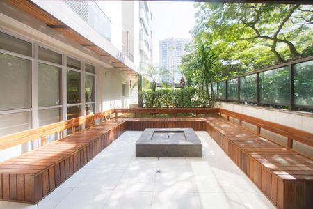 Apartamento à venda com 105m², 3 quartos e 2 vagasÁrea comum