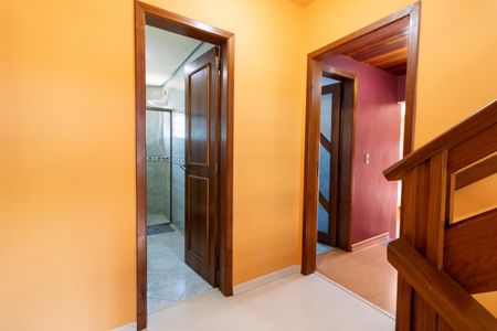 Casa à venda com 260m², 3 quartos e 3 vagasCorredor