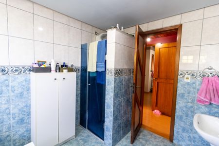 Casa à venda com 260m², 3 quartos e 3 vagasBanheiro da Suíte