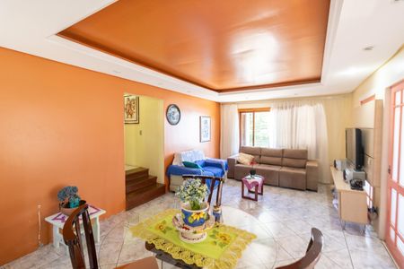 Casa à venda com 260m², 3 quartos e 3 vagasSala