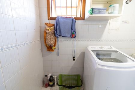 Casa à venda com 260m², 3 quartos e 3 vagasÁrea de Serviço