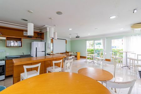 Apartamento à venda com 58m², 2 quartos e 1 vagaÁrea comum - Salão de festas