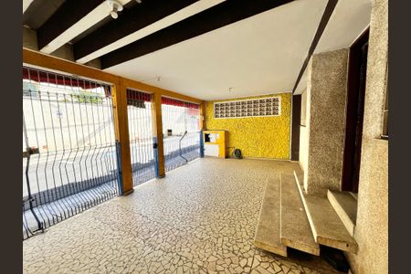 Casa à venda com 170m², 4 quartos e 2 vagasGaragem