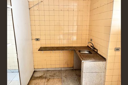 Casa à venda com 170m², 4 quartos e 2 vagasCozinha