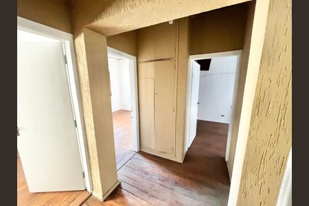 Casa à venda com 170m², 4 quartos e 2 vagasCopa