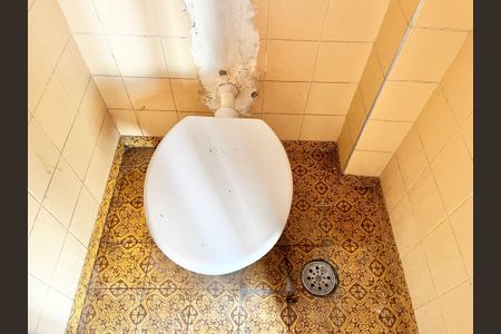 Casa à venda com 170m², 4 quartos e 2 vagasBanheiro de serviço