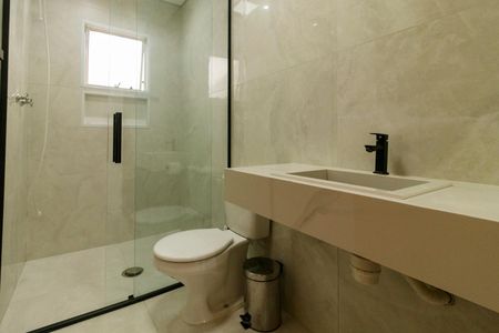 Banheiro de casa para alugar com 1 quarto, 58m² em Vila Nova Mazzei, São Paulo