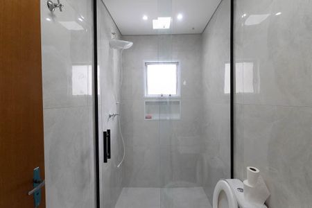 Casa para alugar com 58m², 1 quarto e sem vaga Casa para alugar com 58m², 1 quarto e sem vagaBanheiro