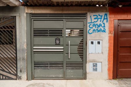 Fachada de casa para alugar com 1 quarto, 58m² em Vila Nova Mazzei, São Paulo