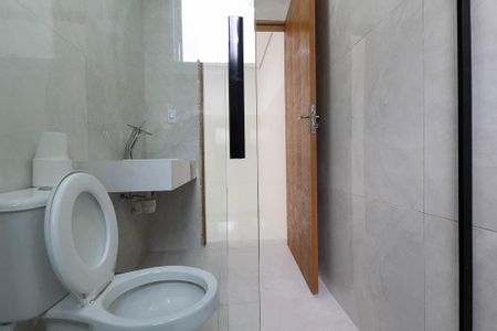 Casa para alugar com 58m², 1 quarto e sem vaga Casa para alugar com 58m², 1 quarto e sem vagaBanheiro