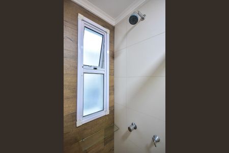 Apartamento para alugar com 80m², 2 quartos e 1 vagaChuveiro do Banheiro