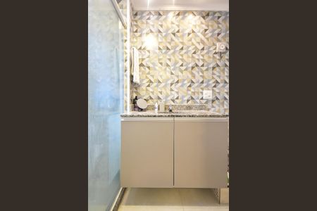 Apartamento para alugar com 80m², 2 quartos e 1 vagaBanheiro Suíte 