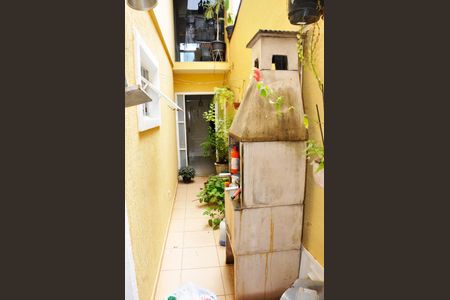 Casa para alugar com 150m², 3 quartos e 2 vagasDetalhe - Quintal