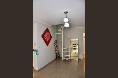 Casa para alugar com 150m², 3 quartos e 2 vagasDetalhe - Sala