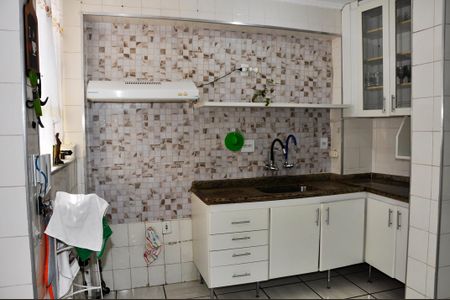 Casa para alugar com 150m², 3 quartos e 2 vagasDetalhe - Cozinha