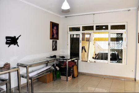 Casa para alugar com 150m², 3 quartos e 2 vagasDetalhe - Sala