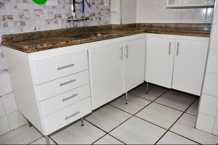 Casa para alugar com 150m², 3 quartos e 2 vagasDetalhe - Cozinha