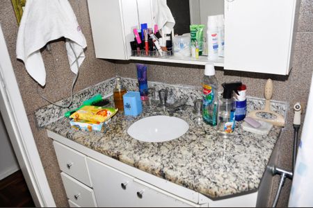 Casa para alugar com 150m², 3 quartos e 2 vagasDetalhe - Banheiro Social