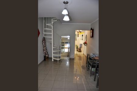 Casa para alugar com 150m², 3 quartos e 2 vagasDetalhe - Sala