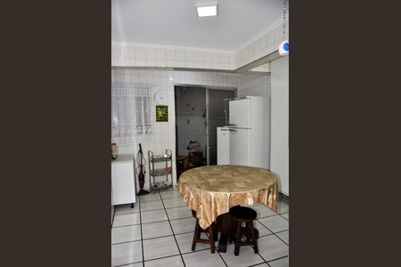 Casa para alugar com 150m², 3 quartos e 2 vagasDetalhe - Cozinha