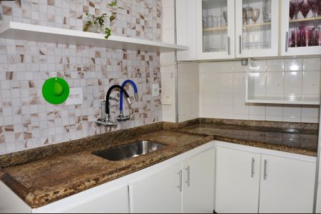 Casa para alugar com 150m², 3 quartos e 2 vagasDetalhe - Cozinha