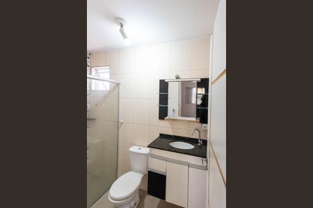 Casa à venda com 120m², 2 quartos e 1 vaga Casa à venda com 120m², 2 quartos e 1 vagaBanheiro da Suíte