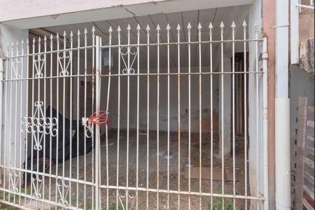 Casa à venda com 120m², 2 quartos e 1 vaga Casa à venda com 120m², 2 quartos e 1 vagaGaragem