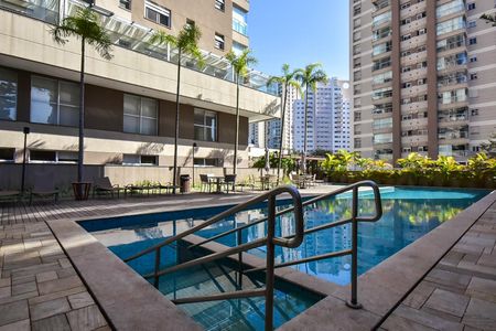 Apartamento à venda com 162m², 3 quartos e 3 vagasPiscina