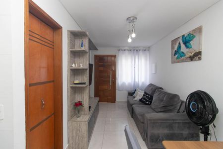 Sala de casa de condomínio para alugar com 2 quartos, 55m² em Vila Ede, São Paulo