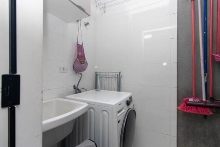 Casa de condomínio à venda com 55m², 2 quartos e 2 vagas Casa de condomínio à venda com 55m², 2 quartos e 2 vagasÁrea de Serviço