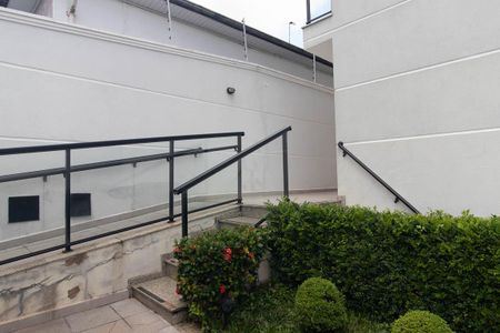 Casa de condomínio à venda com 55m², 2 quartos e 2 vagas Casa de condomínio à venda com 55m², 2 quartos e 2 vagasEntrada