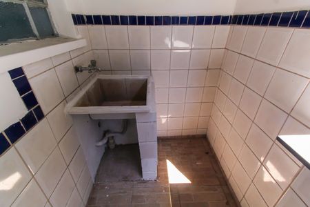 Casa para alugar com 80m², 2 quartos e sem vagaÁrea de Serviço