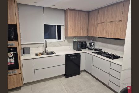 Apartamento à venda com 130m², 3 quartos e 2 vagas