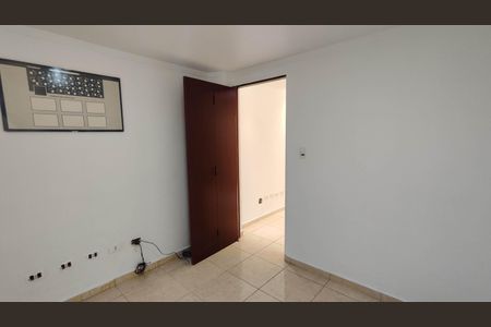 Quarto 2 de casa para alugar com 4 quartos, 300m² em Vila Joana D’arc, Ferraz de Vasconcelos