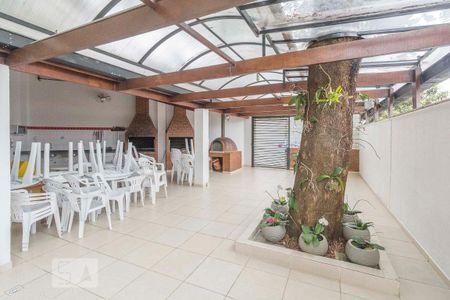 Apartamento à venda com 47m², 2 quartos e 1 vaga Apartamento à venda com 47m², 2 quartos e 1 vagaÁrea comum - Churrasqueira