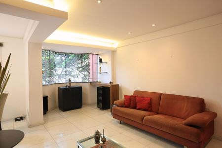 Apartamento à venda com 87m², 2 quartos e 2 vagasSala