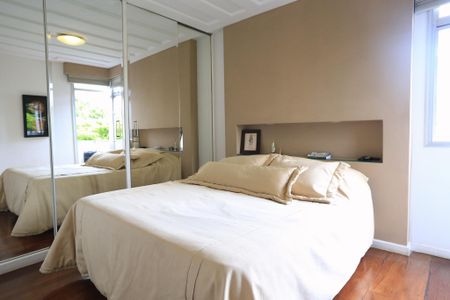 Apartamento à venda com 87m², 2 quartos e 2 vagasSuíte