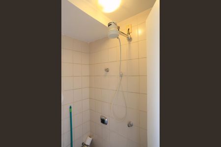 Apartamento à venda com 87m², 2 quartos e 2 vagasBanheiro de serviço